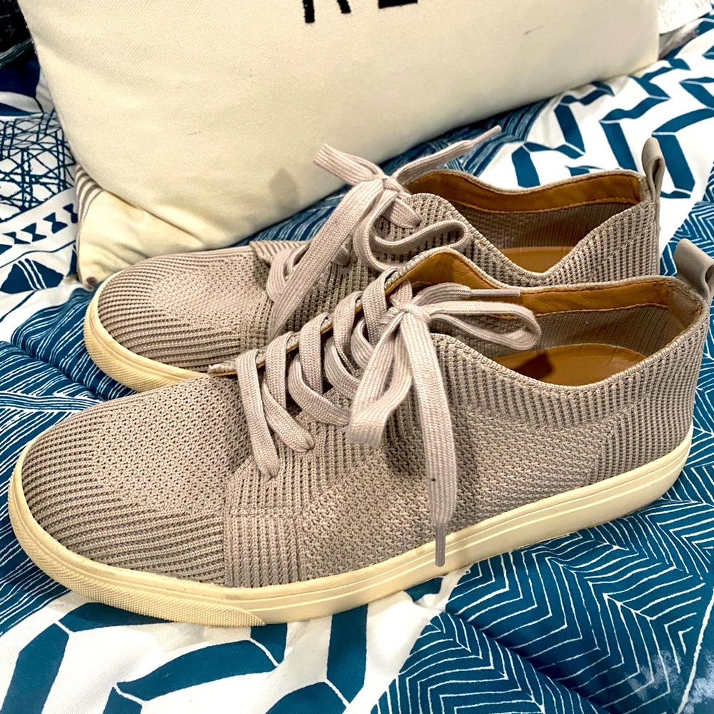 Lucky brand sneakers